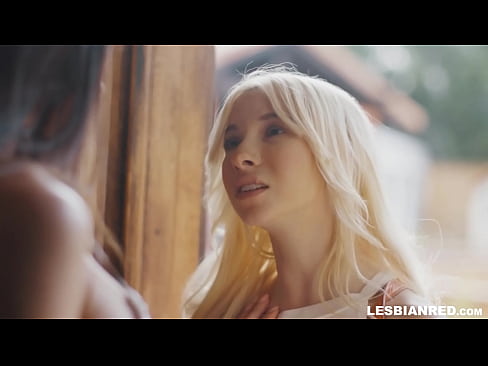 ❤️ মেয়েটি কয়েক মাস পরে বাড়িতে আসে এবং তার সৎ মায়ের গুদ খেয়ে শেষ করে ❤ গুণমান পর্ণ ☑